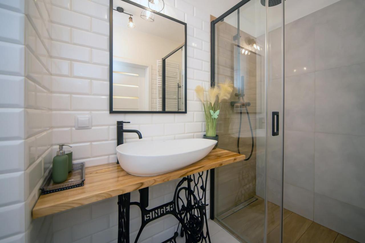 Maya'S Flats & Resorts 62 - 3 Rooms Apartment Bastion Walowa Gdansk Bagian luar foto